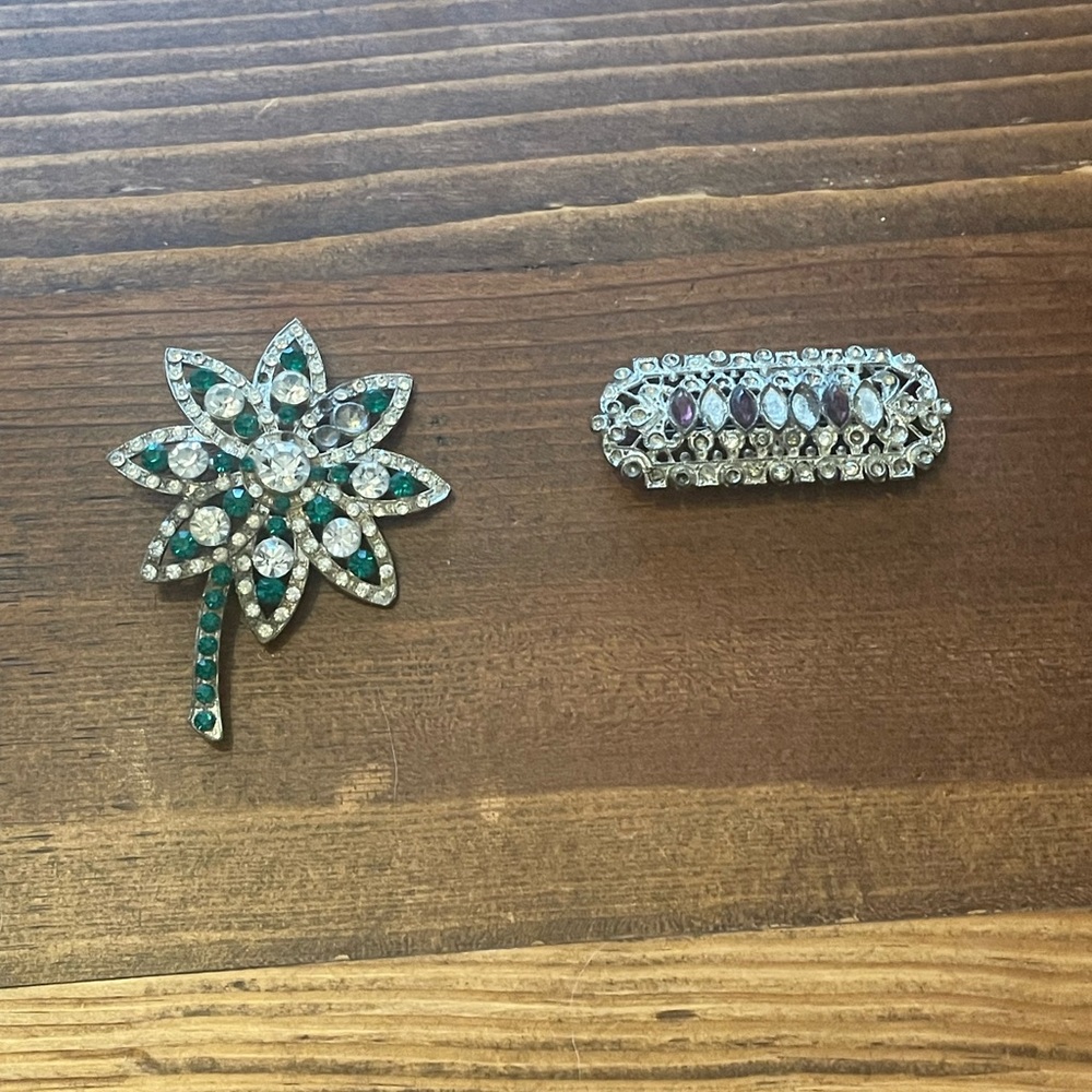 Unique, Vintage Silver and Green Brooch Set, some missing stones. Gorgeous!